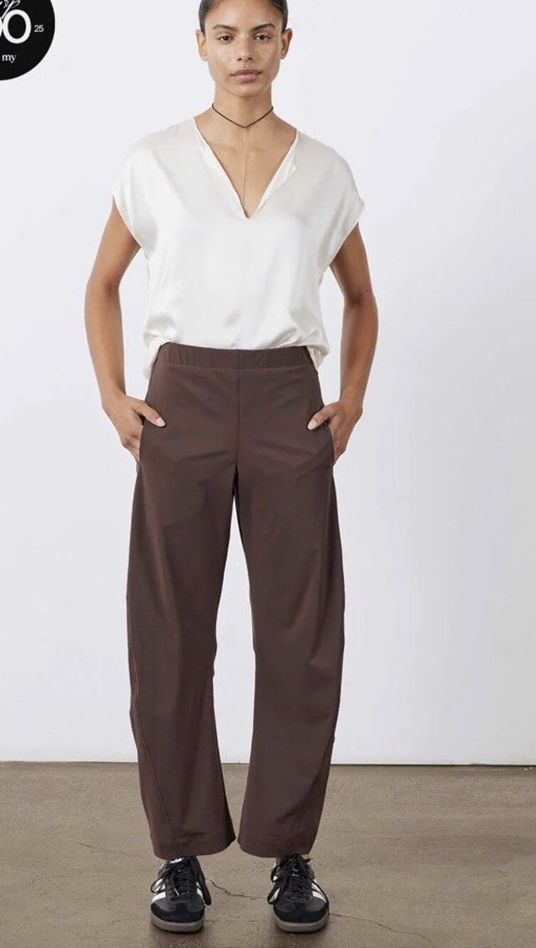 Ruti The On The Loose Work Pants Coffee Brown Womens Sz 0 Petite NWT $249